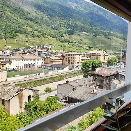 Alfiume B Daire Tirano Dış mekan fotoğraf
